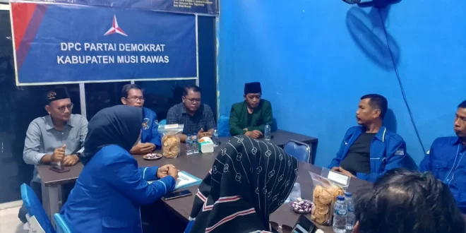 Dian Prasetio mendatangi DPC Partai Demokrat Kabupaten Musi Rawas pada hari Kamis tanggal 25 April 2024. (bekisarmedia.id/yp)