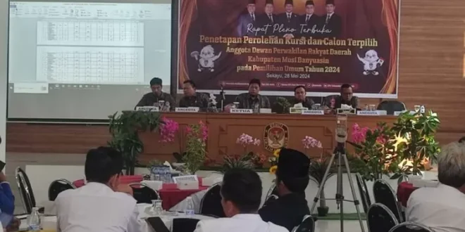 Suasana Rapat Pleno Terbuka Penetapan Perolehan Kursi dan Calon Terpilih Anggota DPRD Muba di Kantor KPU Muba, hari Selasa tanggal 28 Mei 2024. (bekisarmedia.id/eka sahputra)