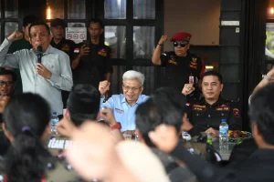 Gerakan Rakyat Indonesia Bersatu (GRIB) Jaya Provinsi Sumatera Selatan (Sumsel) memberikan dukungan kepada Mawardi Yahya dan R.A. Anita Noeringhati di Pilgub Sumsel Tahun 2024. (Bekisar Media / Oyong Hairudin