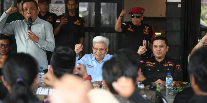 Gerakan Rakyat Indonesia Bersatu (GRIB) Jaya Provinsi Sumatera Selatan (Sumsel) memberikan dukungan kepada Mawardi Yahya dan R.A. Anita Noeringhati di Pilgub Sumsel Tahun 2024. (Bekisar Media / Oyong Hairudin