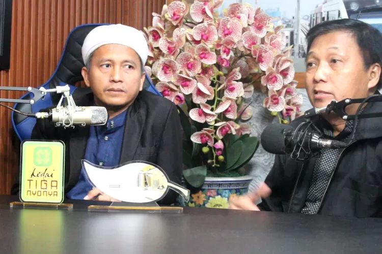 Kgs. Iqbal Ramadhani, Kuasa Hukum Pasangan Bakal Calon Wali Kota (Bacawako) dan Wakil Wali Kota Palembang dari Jalur Perseorangan, Mgs. Ahmad Fauzan Yayan dan H. Khalid. (Bekisar Media / Oyong Hairudin)