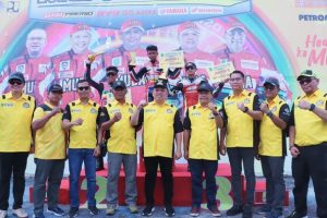 Gelaran Kejuaraan Nasional Motoprix Region Sumatera Seri 1 2024 resmi dimulai dan dilepas secara langsung oleh Pj Bupati Muba H Sandi Fahlepi di Skyland Internasional Circuit Sekayu, Kabupaten Musi Banyuasin, Minggu (5/5/2024).