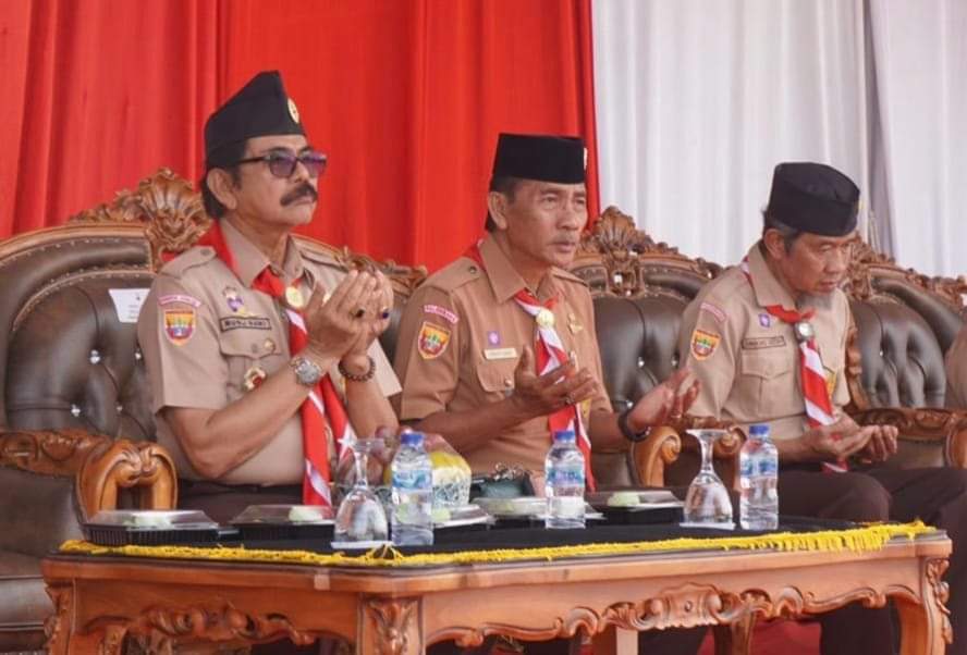 Staf Khusus Gubernur Provinsi Sumatera Selatan (Sumsel) Bidang Kebudayaan Periode 2018-2023, H. Hidayat Comsu, menghadiri acara penutupan Kegiatan Diklat Bela Negara yang digelar oleh Kwartir Daerah (Kwarda) Sumsel, hari Rabu tanggal 31 Juli 2024 di Bumi Perkemahan Gandus, Kota Palembang. (Bekisar Media / Dok. pribadi H. Hidayat Comsu)