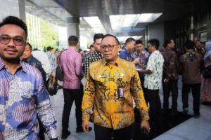 Sekretaris Jenderal Dewan Perwakilan Daerah Republik Indonesia, Rahman Hadi, saat akan menghadiri acara penyampaian hasil pemeriksaan Badan Pemeriksa Keuangan (BPK) Republik Indonesia atas Laporan Keuangan Pemerintah Pusat (LKPP) dan Ikhtisar Hasil Pemeriksaan Semester (IHPS) II tahun 2023, di Jakarta Convention Center, Jakarta, pada hari Senin tanggal 8 Juli 2024. (Bekisar Media / Biro Pemberitaan dan Media DPD RI)