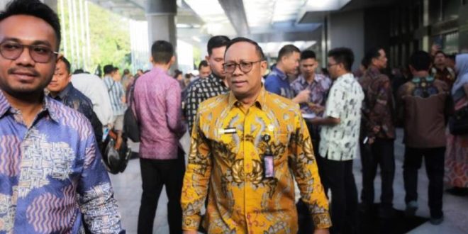Sekretaris Jenderal Dewan Perwakilan Daerah Republik Indonesia, Rahman Hadi, saat akan menghadiri acara penyampaian hasil pemeriksaan Badan Pemeriksa Keuangan (BPK) Republik Indonesia atas Laporan Keuangan Pemerintah Pusat (LKPP) dan Ikhtisar Hasil Pemeriksaan Semester (IHPS) II tahun 2023, di Jakarta Convention Center, Jakarta, pada hari Senin tanggal 8 Juli 2024. (Bekisar Media / Biro Pemberitaan dan Media DPD RI)