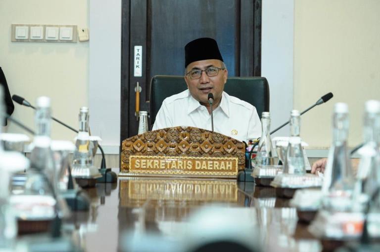 Sekretaris Daerah Kabupaten Musi Banyuasin, H. Apriyadi Mahmud, saat memimpin sosialisasi persiapan orientasi PPPK di lingkungan Pemerintah Kabupaten Musi Banyuasin, pada hari Rabu tanggal 10 Juli 2024. (Bekisar Media / Eka Sahputra)