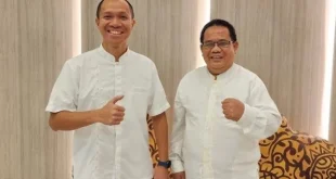 Bakal Calon Wali Kota Palembang, Yudha Pratomo Mahyuddin, foto bersama Ketua Dewan Pimpinan Daerah Partai Keadilan Sejahtera Kota Palembang, Baharudin. (Bekisar Media / Yudha Pratomo Mahyuddin)