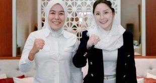 Fitrianti Agustinda dan Nandriani Octarina, Bakal Calon Wali Kota dan Wakil Wali Kota Palembang Periode 2024-2029. (BekisarMedia.id/Kemas Khoirul Mukhlis)