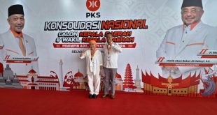 Pasangan Calon Bupati dan Calon Wakil Bupati Kabupaten Musi Banyuasin, Hj. Lucianty dan H. Syaparuddin, menghadiri acara Konsolidasi Nasional Calon Kepala Daerah yang digelar oleh Partai Keadilan Sejahtera, hari Selasa tanggal 20 Agustus 2024. (Bekisar Media / Edi Triono)