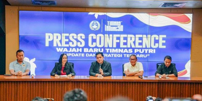 Erick Thohir saat jumpa pers di ruang press conference Stadion Utama GBK, Senayan, pada hari Sabtu, tanggal 21 September 2024. (foto : pssi.org)