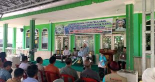 Calon Bupati Kabupaten Muba, Hj. Lucianty, silaturahmi bersama ratusan guru swasta di Desa Ulak Paceh Jaya, Kecamatan Lawang Wetan, hari Senin tanggal 23 September 2024. (BekisarMedia.id/Eka Sahputra)