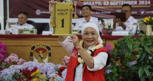 Calon Bupati Kabupaten Musi Banyuasin Periode 2025-2030, Hj. Lucianty, mendapatkan Nomor Urut 1, pada pengundian yang dilakukan hari Senin, tanggal 23 September 2024. (BekisarMedia.id/Eka Sahputra)