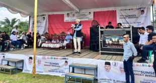 Calon Gubernur (Cagub) Provinsi Sumatera Selatan (Sumsel) Nomor Urut 3, Mawardi Yahya, bersama Calon Wakil Gubernur (Cawagub), R.A. Anita Noeringhati (MATAHATI), menggelar kampanye dialogis di Lapangan Desa Panang Jaya, Gunung megang, Kabupaten Muara Enim, pada hari Senin, tanggal 22 Oktober 2024. (foto : Syaidina Ali)