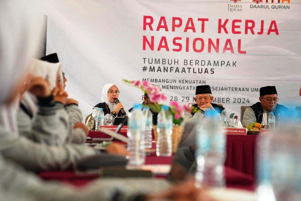 Laznas PPPA Daarul Qur’an menggelar Rapat Kerja Nasional (Rakernas) tahun 2025 di Bogor pada Kamis-Jum’at, tangga 28-29 November 2024. Tahun ini, tema yang diusung adalah Tumbuh Berdampak #ManfaatLuas. (foto : Laznas PPPA Daarul Qur’an)