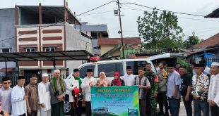 Masjid Al-Falah yang bertempat di Jalan Jendral Sudirman Talang Jawa, Kelurahan Pasar 3, Kecamatan Muara Enim, Kabupaten Muara Enim, menerima wakaf atau hibah 1 unit mobil ambulance dari Dra. Hj. Oktoryani dan keluarga, pada hari Jum’at, tanggal 27 Desember 2024. (BekisarMedia.id/Laras)