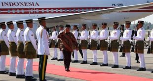 Presiden Republik Indonesia, Prabowo Subianto tiba di Bunga Raya Complex, Bandara Internasional Kuala Lumpur, Malaysia, pada Kamis, 9 Januari 2025, sekitar pukul 10.00 waktu setempat (WS). Foto: BPMI Setpres/Jessica