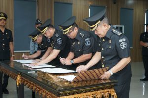 Pelantikan Pejabat Non Manajerial oleh Kakanwil Kemenkum Sumsel, (20/1/2025). (Isti)