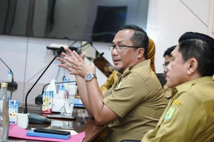 Kepala Dinas Kesehatan Kabupaten Muba, dr. Azmi Dariusmansyah. (BekisarMedia.id/Dinas Komunikasi dan Informatika Muba)