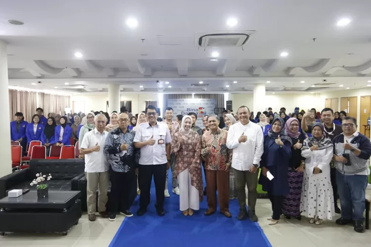 Suasana kegiatan Workshop FoLU Leaders Camp yang digelar oleh Universitas Bina Darma dan United Nations Development Programme (UNDP) Indonesia di Aula Prof. Boch. Rachman Kampus Utama Universitas Bina Darma, pada hari Jum'at, tanggal 17 Januari 2025. (BekisarMedia.id/Rasti)