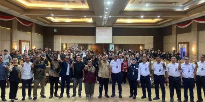 Suasana Pekan Wirausaha ITL Trisakti 2024/2025 yang dilaksanakan di Auditorium Lantai 7 dan Lobi ITL Trisakti, pada hari Rabu, tanggal 15 Januari 2025. (BekisarMedia.id/Angga Putra)