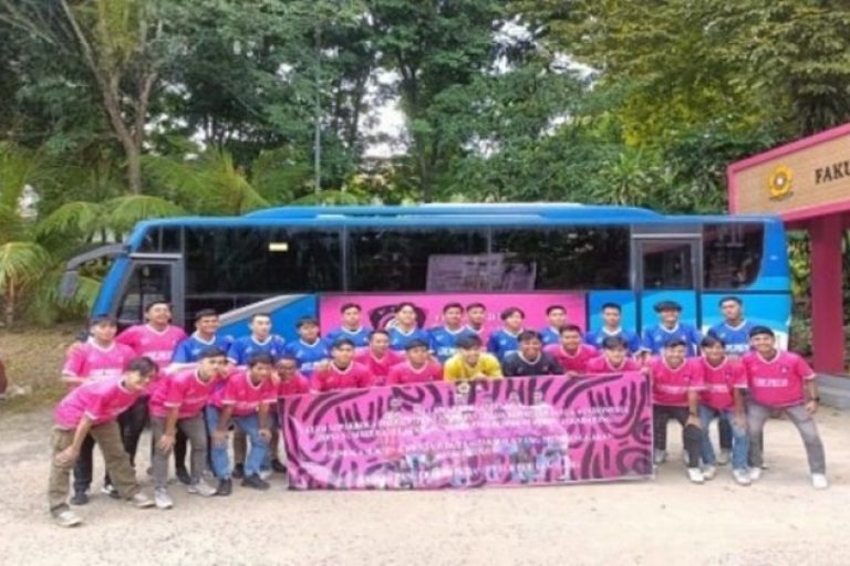 Pemain dari Tim FISIP United UNSRI yang akan berlaga di Liga 4 Indonesia Zona Sumsel musim 2025. (BEKISARMEDIA/TRI RICKI)
