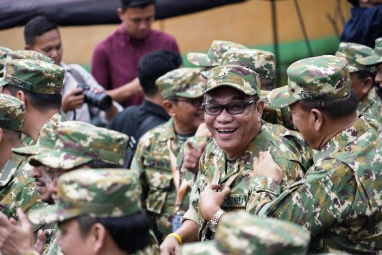 Bupati Kabupaten Musi Banyuasin, M. Toha, mengikuti retreat bagi kepala daerah terpilih pada pemilihan tahun 2024 yang lalu, di Akademi Militer Magelang, pada hari Jum'at, tanggal 21 Februari 2025. (BEKISARMEDIA/DINKOMINFO MUBA)