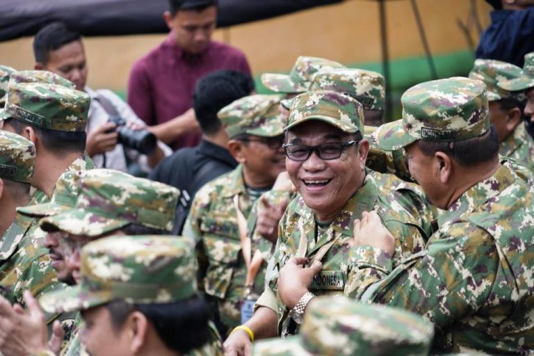 Bupati Kabupaten Musi Banyuasin, M. Toha, mengikuti retreat bagi kepala daerah terpilih pada pemilihan tahun 2024 yang lalu, di Akademi Militer Magelang, pada hari Jum'at, tanggal 21 Februari 2025. (BEKISARMEDIA/DINKOMINFO MUBA)