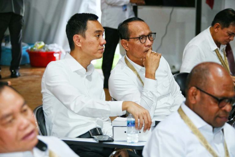 Bupati Kabupaten Ogan Komering Ilir (OKI), H. Muchendi, mengikuti rangkaian retret kepala daerah di Akademi Militer (Akmil) Magelang, Provinsi Jawa Tengah (Jateng), hari Selasa, tanggal 25 Februari 2025. (BEKISARMEDIA/OYONG HAIRUDIN)