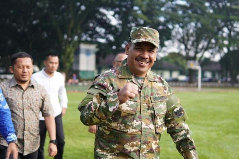 Wakil Bupati Kabupaten Ogan Komering Ilir (OKI), Supriyanto, telah tiba di Magelang, Provinsi Jawa Tengah (Jateng), untuk mengikuti retret kepala daerah pada hari Rabu, tanggal 26 Februari 2025. (BEKISARMEDIA/OYONG HAIRUDIN)