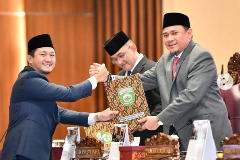 Anggota Dewan Perwakilan Rakyat Daerah (DPRD) Provinsi Sumatera Selatan (Sumsel) menyampaikan aspirasi masyarakat, setelah dilakukan Reses di 10 Daerah Pemilihan (Dapil) yang dilaksanakan dari tanggal 10 sampai 17 Februari 2025. (BEKISARMEDIA/SIKUMBANG)