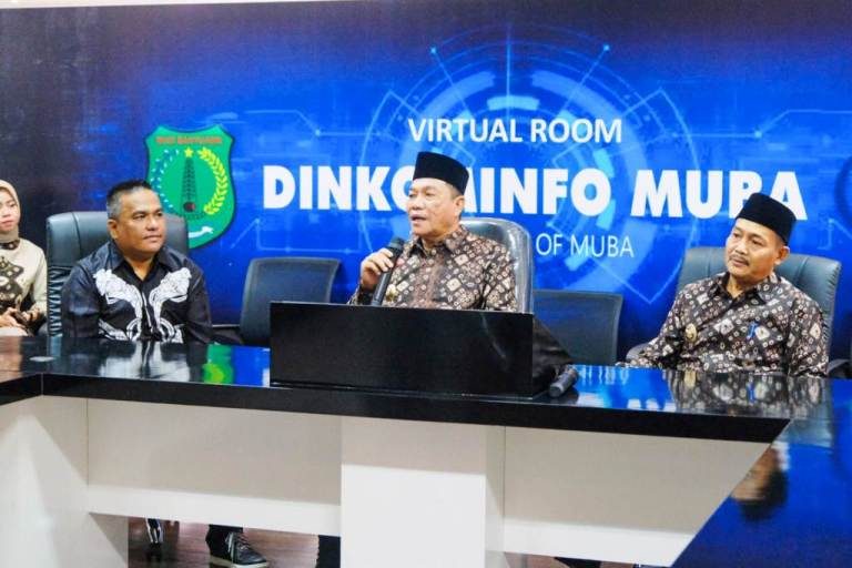 Bupati Kabupaten Musi Banyuasin, M. Toha, dan Wakil Bupati Kabupaten Musi Banyuasin, Rohman. (BEKISARMEDIA/APRIZAL)