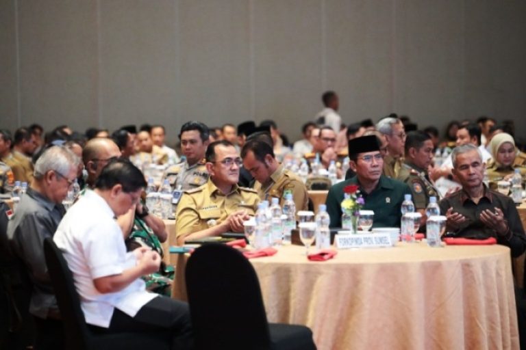 Peserta Rapat Koordinasi (Rakor) Forum Koordinasi Pimpinan Daerah Sumsel dan Kabupaten serta Kota Se Sumsel Tahun 2025, yang dilaksanakan di Hotel Novotel Palembang, pada hari Selasa, tanggal 18 Maret 2025. (BEKISARMEDIA/SIKUMBANG)