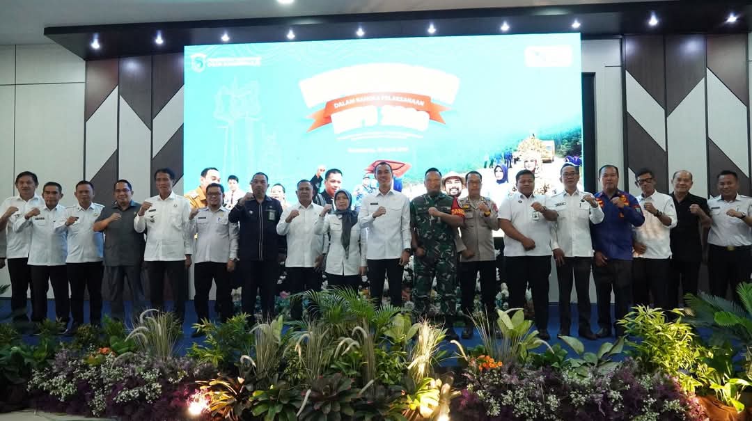 H. Muchendi, saat membuka Musyawarah Perencanaan Pembangunan (Musrenbang) RKPD Kabupaten OKI di Aula Bappeda OKI, pada hari Rabu, tanggal 30 April 2025. (BEKISARMEDIA.ID/SIKUMBANG)