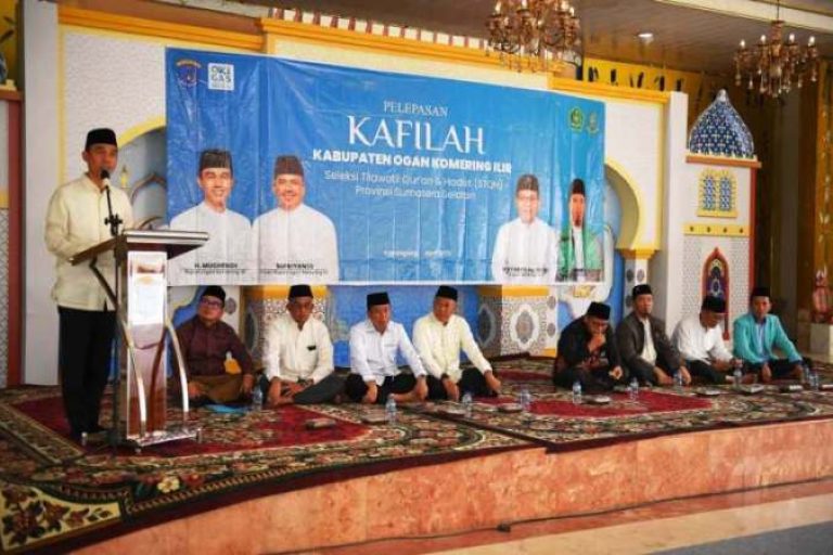Bupati Kabupaten Ogan Komering Ilir (OKI), H. Muchendi, secara resmi memberangkatkan kafilah Kabupaten OKI yang akan berpartisipasi dalam Seleksi Tilawatil Qur’an dan Hadits (STQH) Ke XXVIII Tingkat Provinsi Sumatera Selatan (Sumsel) yang berlangsung di Kabupaten Penukal Abab Lematang Ilir. (BEKISARMEDIA.ID/SIKUMBANG)