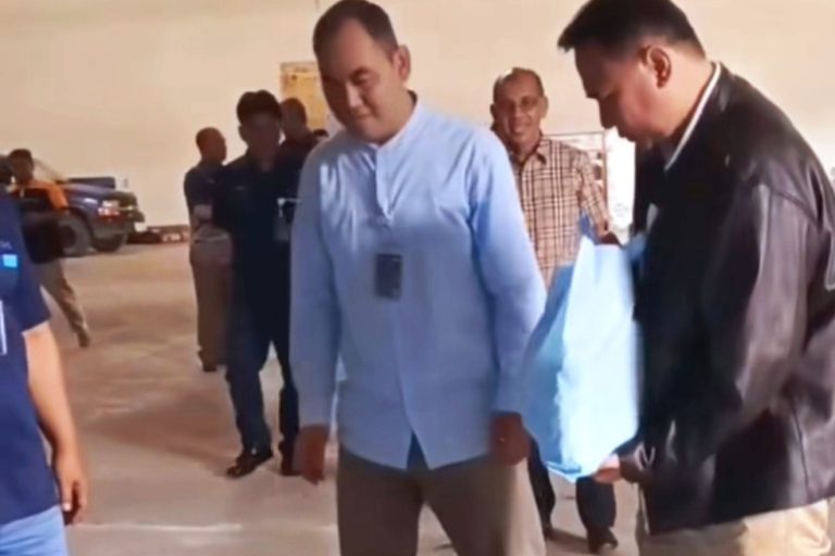 Ketua Dewan Perwakilan Rakyat Daerah (DPRD) Provinsi Sumatera Selatan (Sumsel), Andie Dinialdie, melakukan Kunjungan Kerja (kunker) ke Perum BULOG, pada hari Rabu, tanggal 05 Maret 2025. (BEKISARMEDIA.ID/SIKUMBANG)