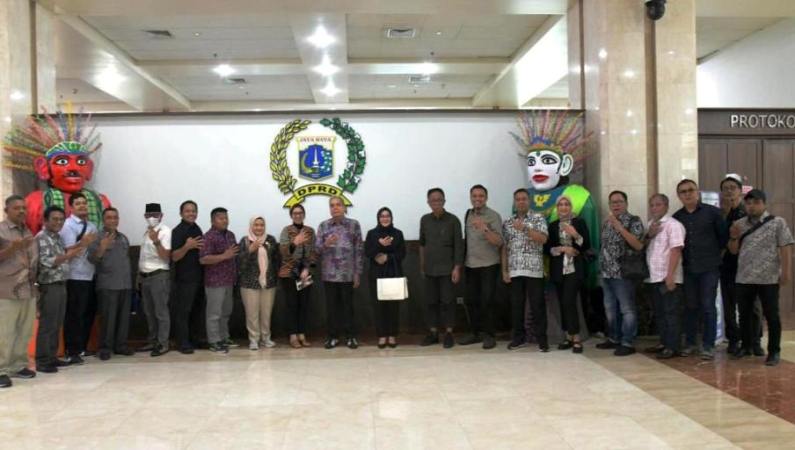 Komisi IV Dewan Perwakilan Rakyat Daerah (DPRD) Provinsi Sumatera Selatan (Sumsel) melaksanakan kunjungan kerja ke Badan Perencanaan Pembangunan Daerah (Bappeda) dan DPRD Provinsi DKI Jakarta pada hari Sabtu, tanggal 10 Mei 2025. (BEKISARMEDIA.ID/SIKUMBANG)