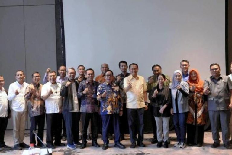Dewan Perwakilan Rakyat Daerah (DPRD) Provinsi Sumatera Selatan (Sumsel) menerima kunjungan kerja Panitia Kerja (Panja) Mineral dan Batubara (Minerba) Komisi XII Dewan Perwakilan Rakyat (DPR) Republik Indonesia pada hari Jum'at, tanggal 9 Mei 2025. (BEKISARMEDIA.ID/SIKUMBANG)