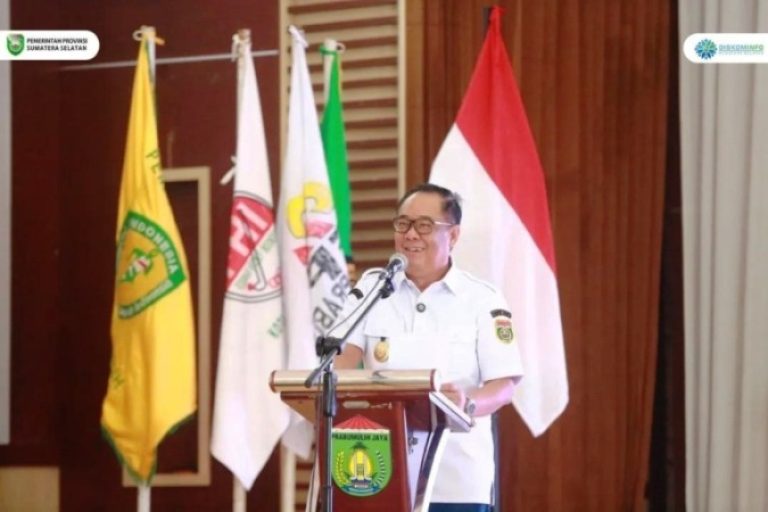 Wakil Gubernur Provinsi Sumatera Selatan (Sumsel), Cik Ujang, menghadiri Pelantikan Pengurus KONI Kota Prabumulih Masa Bakti 2024-2028 pada hari Rabu, tanggal 18 Juni 2025. (BEKISARMEDIA.ID/SIKUMBANG)