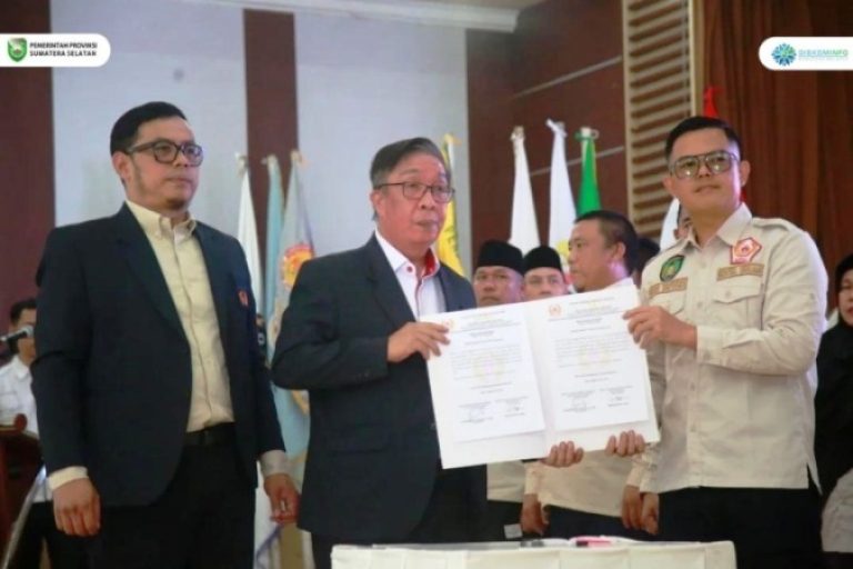 Wakil Gubernur Provinsi Sumatera Selatan (Sumsel), Cik Ujang, menghadiri Pelantikan Pengurus KONI Kota Prabumulih Masa Bakti 2024-2028 pada hari Rabu, tanggal 18 Juni 2025. (BEKISARMEDIA.ID/SIKUMBANG)
