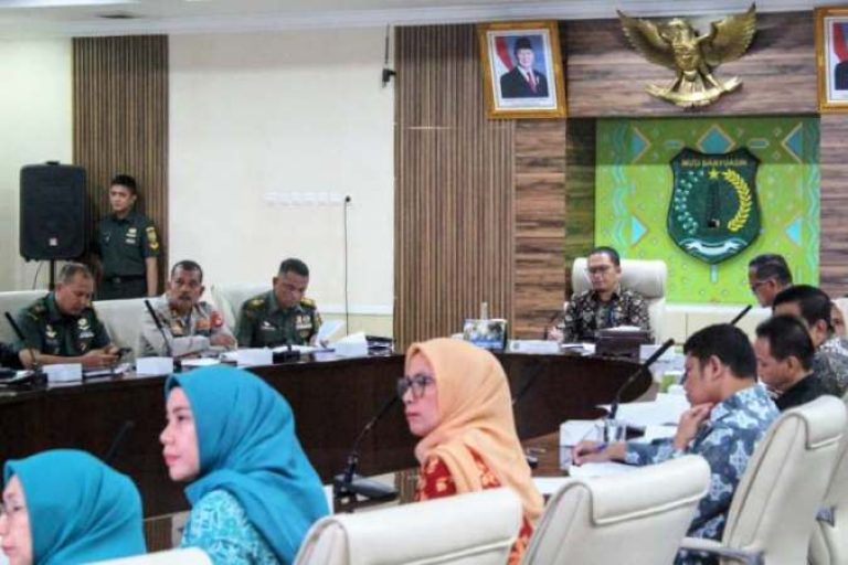 Peserta Rapat Koordinasi Persiapan Hari Ulang Tahun (HUT) ke-80 Kemerdekaan Republik Indonesia tahun 2025 di Kabupaten Muba, di Ruang Rapat Serasan Sekate, pada hari Kamis, tanggal 31 Juli 2025. (BEKISARMEDIA.ID/SIKUMBANG)