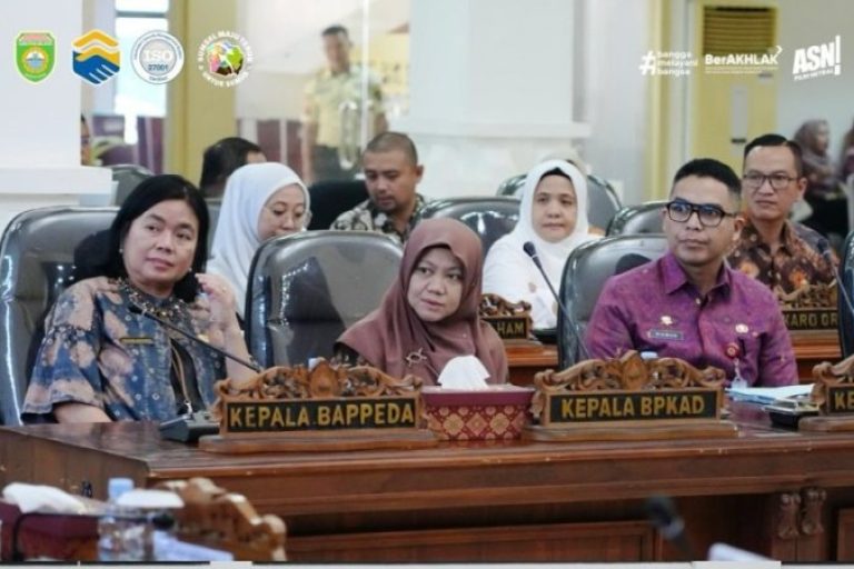 Badan Anggaran (Banggar) DPRD Provinsi Sumatera Selatan (Sumsel) menggelar rapat lanjutan untuk menyinkronisasi Rancangan Perubahan Kebijakan Umum Anggaran (KUA) dan Prioritas Plafon Anggaran Sementara (PPAS) Tahun Anggaran 2025. (BEKISARMEDIA.ID?SIKUMBANG)