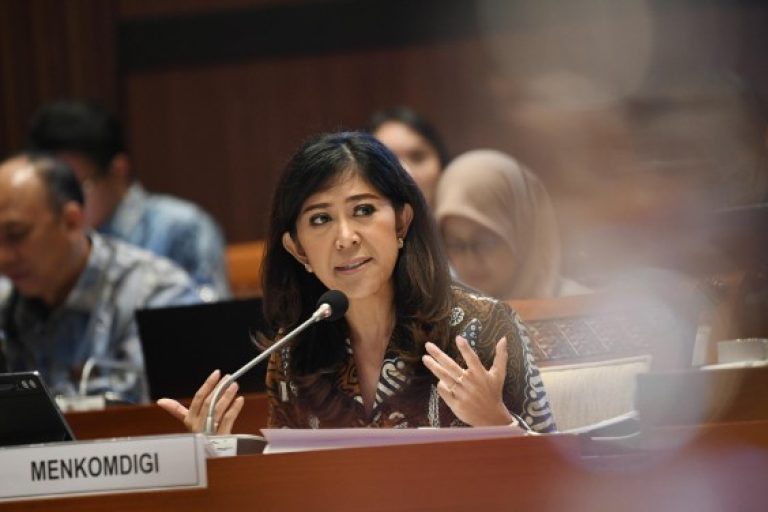 Menteri Komunikasi dan Digital (Menkomdigi) Republik Indonesia, Meutya Hafid. (foto : komdigi.go.id)