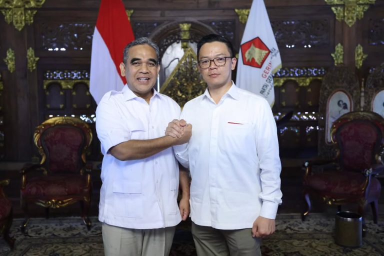 Ahmad Muzani bersama Sekretaris Jenderal Partai Gerindra yang baru, Sugiono. (foto : instagram.com/ahmadmuzani2)