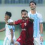 Pemain Persis Solo melakukan selebrasi setelah berhasil menciptakan gol. (foto : instagram.com/persisofficial)