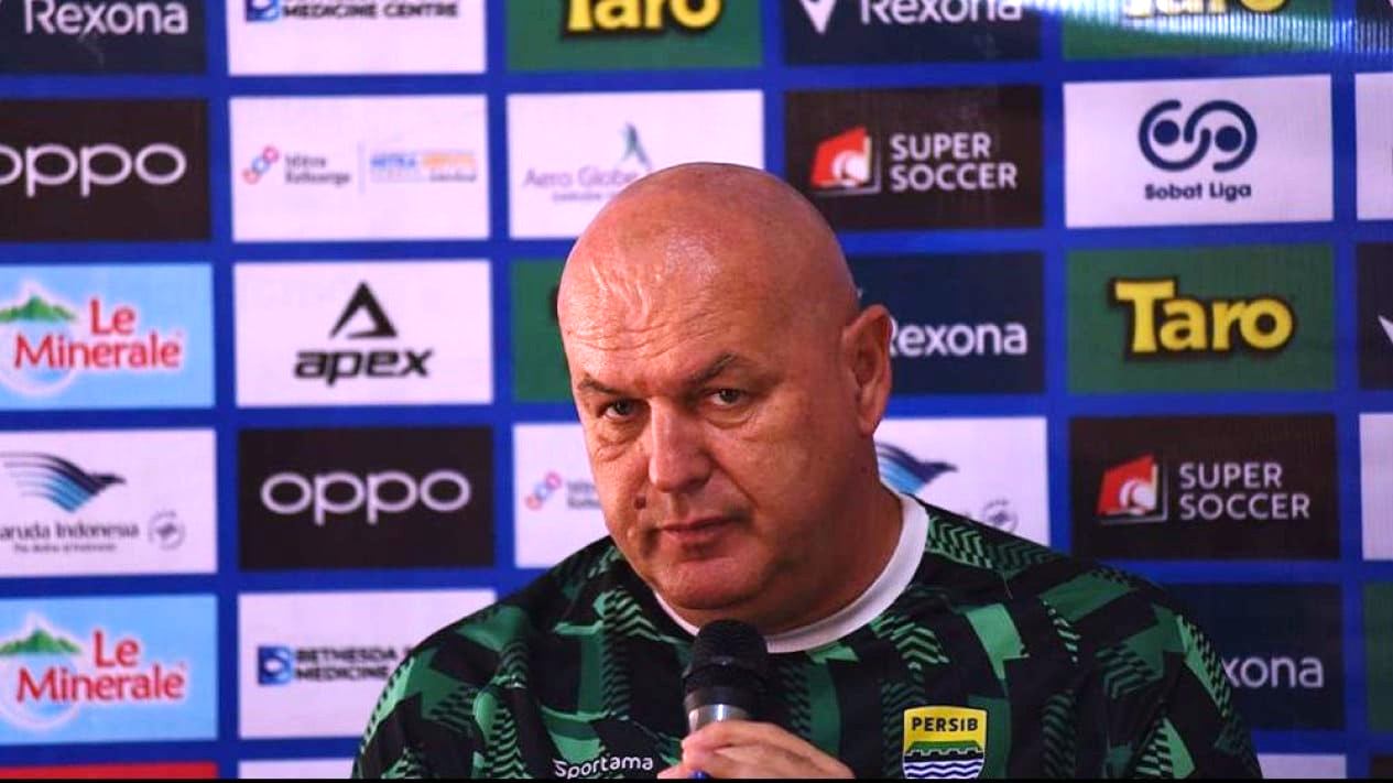 Bojan Hodak, Pelatih Persib Bandung di BRI Super League musim 2025/2026. (foto : ileague.id)