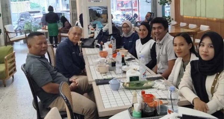 Pertemuan silaturahmi antara jajaran PJS Sumsel dan perwakilan PT Bukit Asam di Palembang, pada hari Rabu, tanggal 20 Agustus 2025. (BEKISARMEDIA.ID/MIFTAHUL)