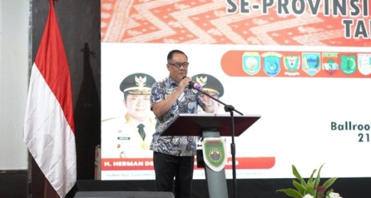 Wakil Gubernur (Wagub) Sumatera Selatan (Sumsel), Cik Ujang, secara resmi membuka Rapat Koordinasi (Rakor) Unit Kerja Pengadaan Barang dan Jasa (UKPBJ) se Sumsel Tahun 2025 di Ballroom Hotel Swarna Dwipa, Palembang, hari Kamis, tanggal 21 Agustus 2025. (BEKISARMEDIA.ID/SIKUMBANG)