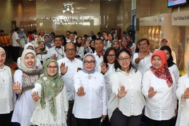Kementerian Pemberdayaan Perempuan dan Perlindungan Anak (Kemen PPPA) Republik Indonesia menggelar kegiatan Cek Kesehatan Gratis (CKG) bagi pejabat dan pegawai di lingkungan kementerian. (foto : kemenppa.go.id)