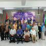 Dosen di Universitas Sumatera Selatan foto bersama pada saat launching Profesor Mahyuddin Award Tahun 2025 di Kamus Universitas Sumatera Selatan yang berada di Jalan Letnan Murod KM 5 Kota Palembang, hari Jum'at, tanggal 29 Agustus 2025. (BEKISARMEDIA.ID/SIKUMBANG)