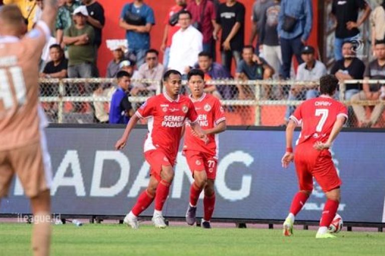 Rosad Setiawan, Pemain Semen Padang FC, di BRI Super League Musim 2025/2026. (foto : ileague.id)